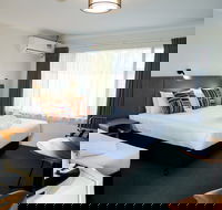 Batemans Bay Hotel - Accommodation VIC