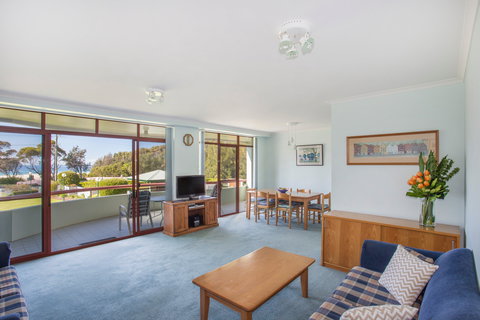 Fathoms 9 - Accommodation VIC 2