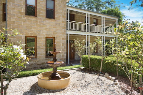 Le Chateau - Accommodation VIC 0