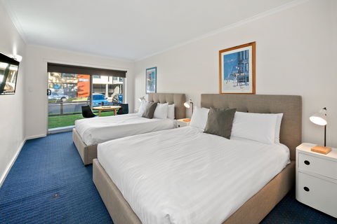 North Pier Hotel - Accommodation VIC 2