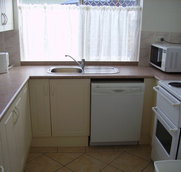 Sunseeker Holiday Units - Accommodation VIC