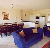 A Beachfront Villa Rockingham - Accommodation VIC
