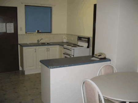 Glenvale Lodge - Accommodation VIC