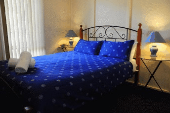 Pelicans Holiday Village - Accommodation VIC
