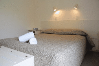 Pelicans Holiday Village - Accommodation VIC 1