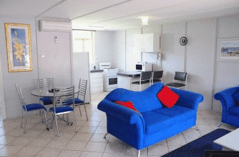 Pelicans Holiday Village - Accommodation VIC 2