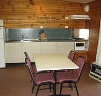 Anglers Reach Lakeside Village - Accommodation VIC