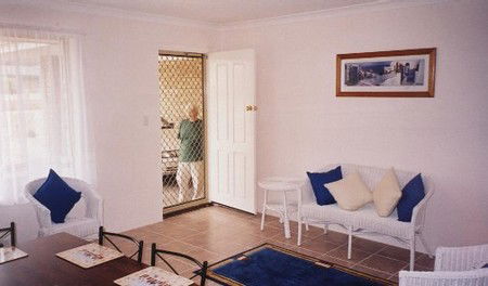 JJ's Holiday Cottages - Butler Street - Accommodation VIC 1