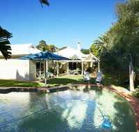 Waratah Brighton Boutique Bed And Breakfast - Accommodation VIC