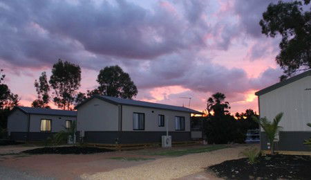 Buronga Riverside Tourist Park - Accommodation VIC 2