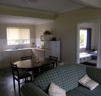 Lilacs Waterfront Villas and Cottages - Accommodation VIC