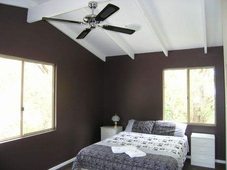 Lilacs Waterfront Villas And Cottages - Accommodation VIC 2