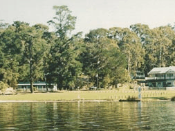 Rest Point Holiday Village - Accommodation VIC