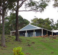 Vista Ridge Estate - Top Paddock Cottage - Accommodation VIC