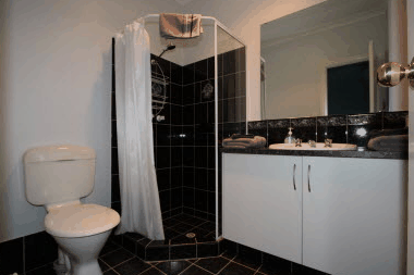 Barb's Place - Accommodation VIC 4