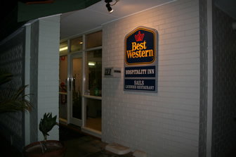 Best Western Hospitality Inn Carnarvon - Accommodation VIC 5