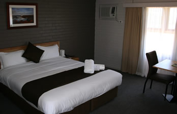 Best Western Hospitality Inn Carnarvon - Accommodation VIC 6