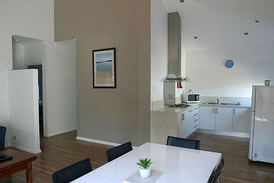 Clearwater Motel Apartments - Accommodation VIC 3