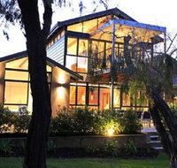Halcyon Bay - Accommodation VIC