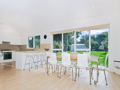Century 21 SouthCoast: Tennis Elbow - Accommodation VIC 1