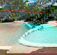 Colonial Village Cabins Camping and Tours - Accommodation VIC