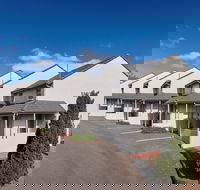 Elphin  Motel  Serviced Apartments - Accommodation VIC