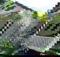 Genesta House Bed  Breakfast - Accommodation VIC