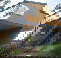Lakes Beachfront Holiday Park - Accommodation VIC