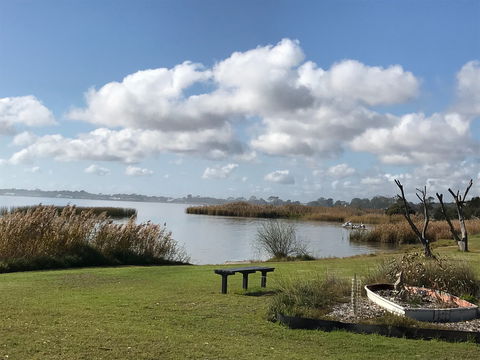 Lake Albert Caravan Park, Meningie SA - Accommodation VIC 2