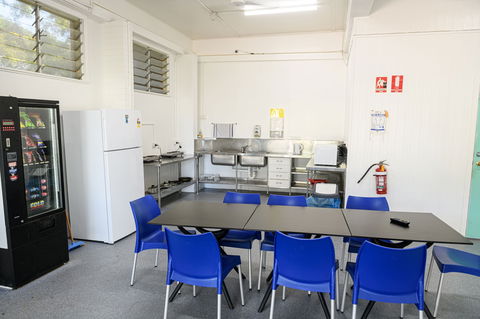 Moore Park Beach Holiday Park - Accommodation VIC 2