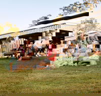 Paradise Country Farmstay - Accommodation VIC