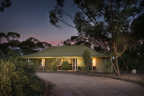 Riverbush Cottages - Accommodation VIC 0