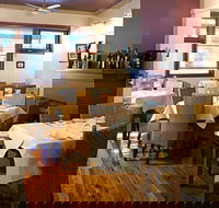 Royal Hotel Carcoar - Accommodation VIC
