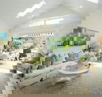 Stylish Interiors in the Bay - Accommodation VIC