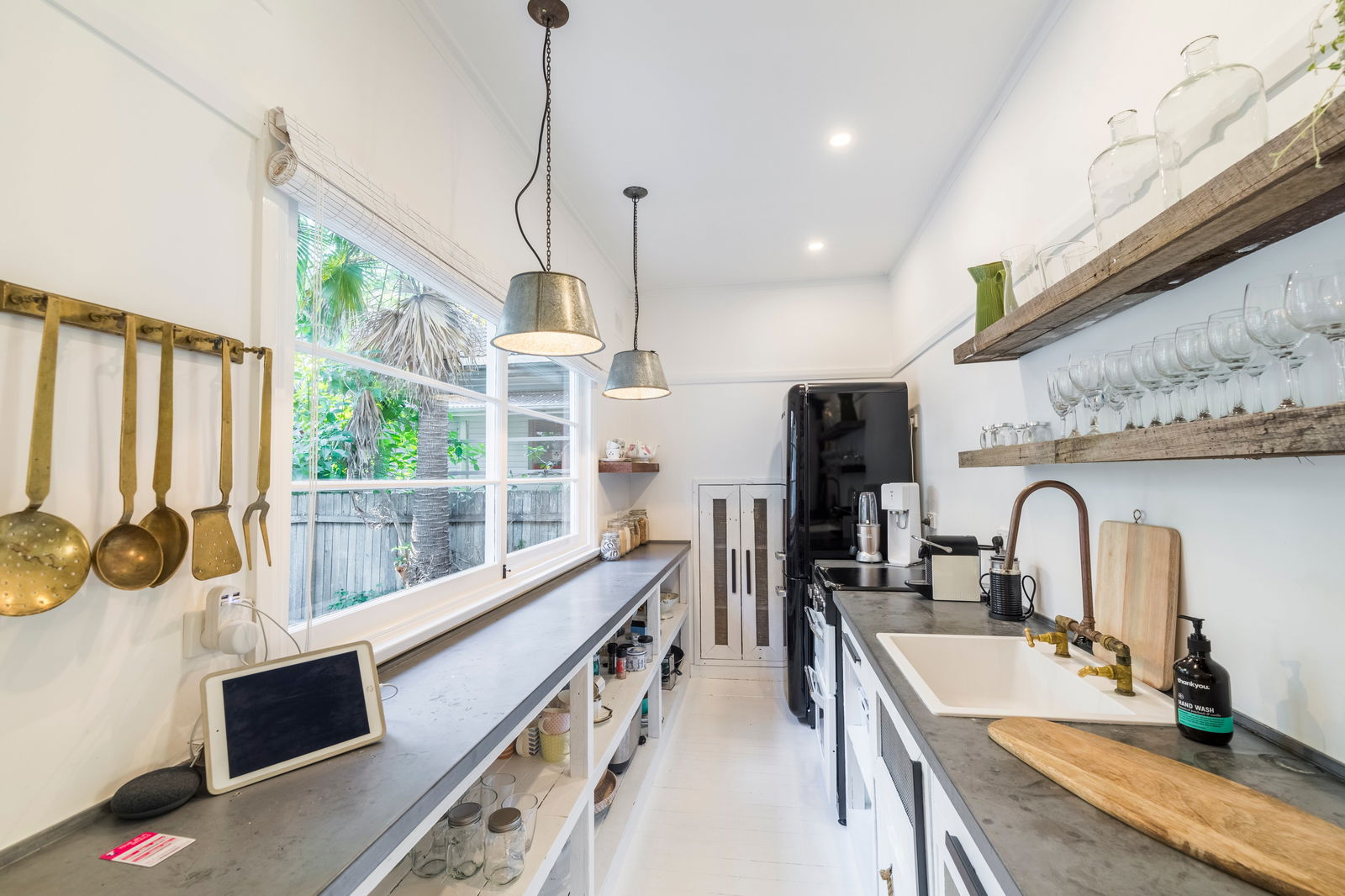 Pearl Beach NSW Accommodation VIC