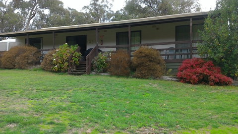 Emerald Park Holiday Farm - Accommodation VIC 0