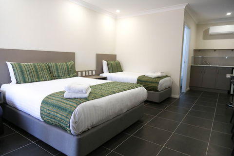 Exies Bagtown Motel - Accommodation VIC 1