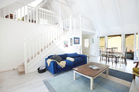 The Doll's House - Accommodation VIC 2