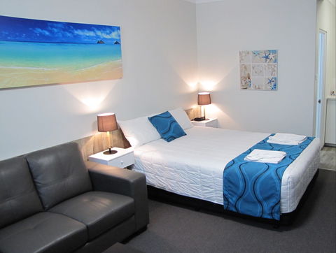 Top Of The Town Motel - Accommodation VIC 0