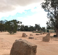 Wirrulla Caravan Park - Accommodation VIC