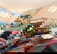 Bottlebrush Lodge - Accommodation VIC