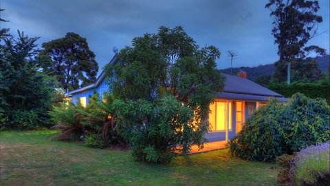 Castaway Cottage - Accommodation VIC 0