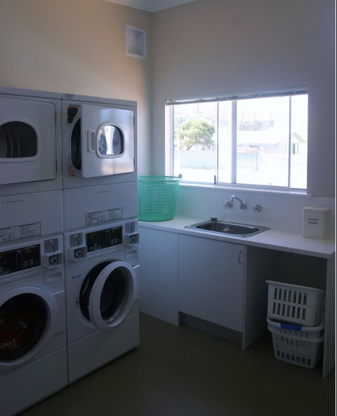 Clearwater Motel Apartments - Accommodation VIC 2
