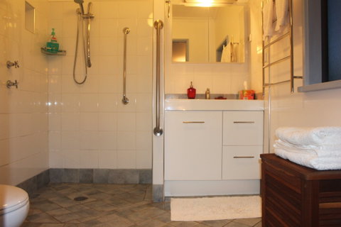 Clyde Cottage - Accommodation VIC 0