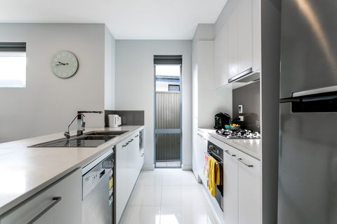 Ella House I - Accommodation VIC 1