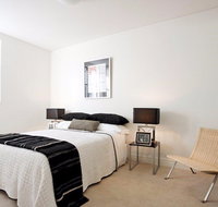 Executive Two Bedroom Unit Crows Nest - Accommodation VIC