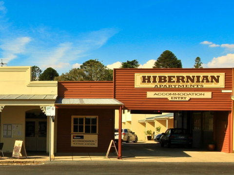 Hibernian Hotel Apartments - Accommodation VIC 1