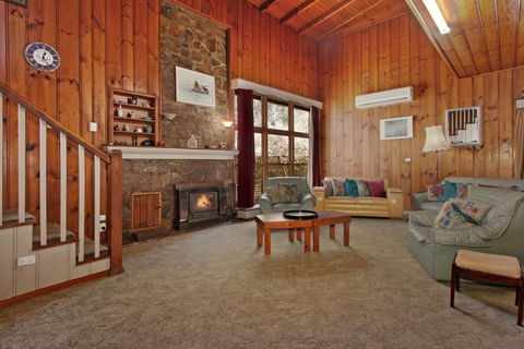Le Chateau - Accommodation VIC 1