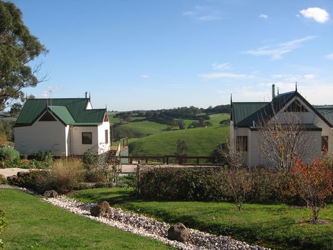 Loves Lane Cottages - Accommodation VIC 1