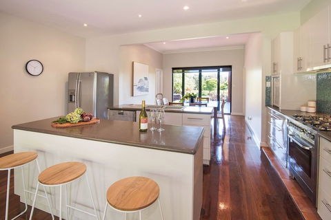 Margaret River Manor - Accommodation VIC 1